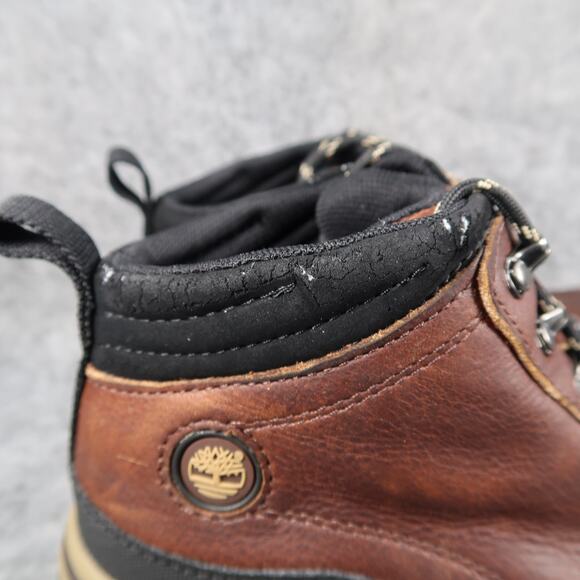 Timberland Shoes Kids 2.5 Hiking Boots Outdoor Leather Ankle Lace Up Brown Black - Picture 2 of 14